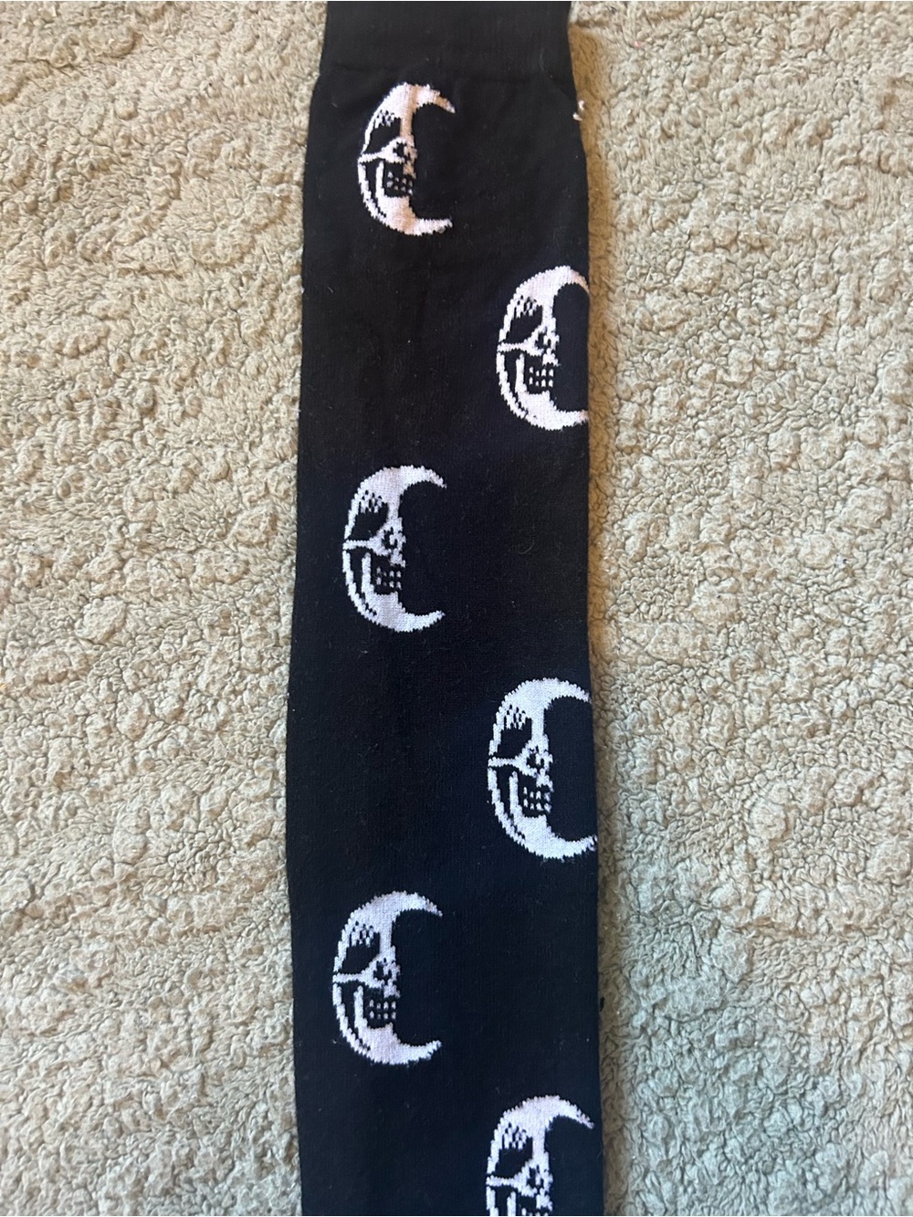 Black Moon Skull Pattern Socks